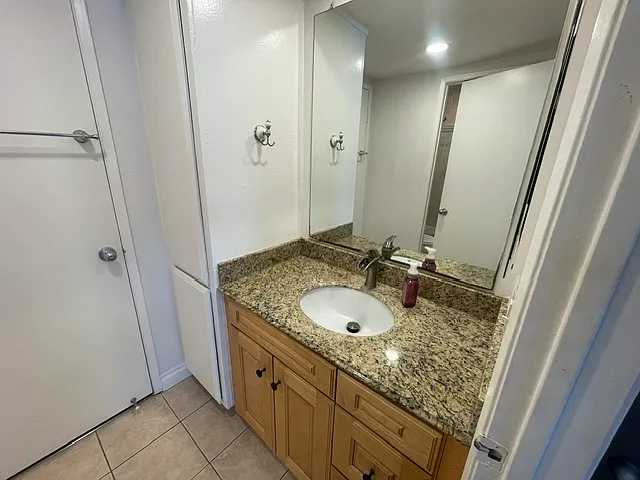 23629 Golden Springs Dr #H-2 — Photo 15
