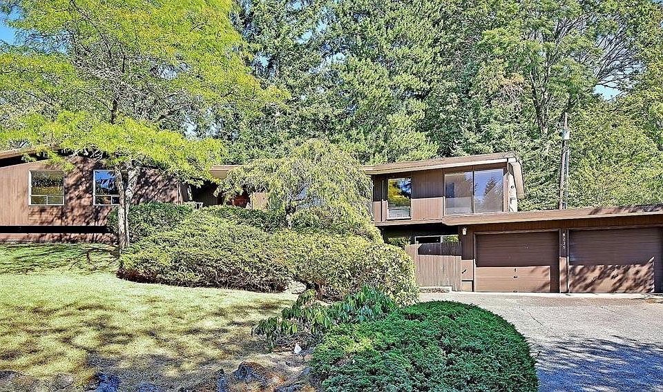 1st image of 8235 Merrimount Dr