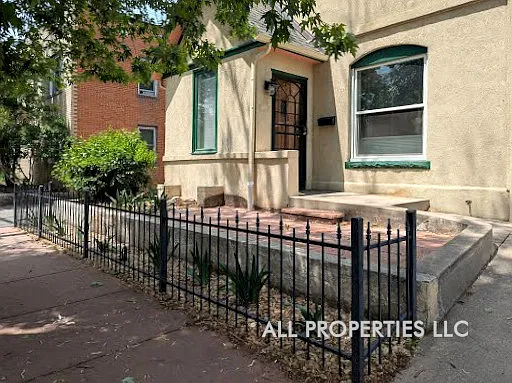 123 E Bayaud Ave — Photo 3