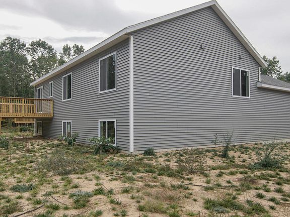 3rd image of 3864 Trailside Dr