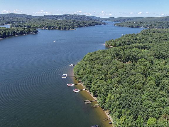 5th image of 1559 Shoreline Dr