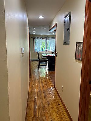 5th image of 448 Throop Ave #2