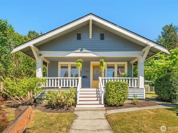 3222 38th Avenue SW, Seattle, WA 98126