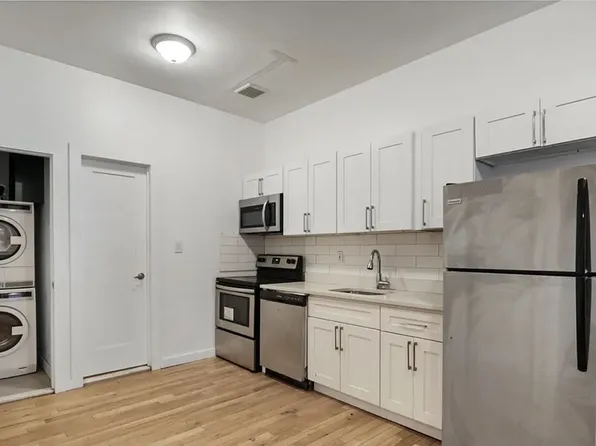 644 Wilson Avenue image 9 of 13