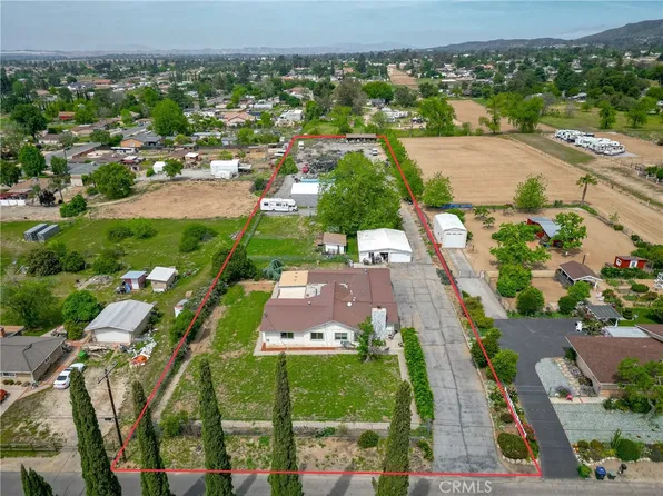10543 Winesap Ave, Cherry Valley, CA 92223