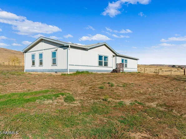 1431 Conrad Rd, Selah, WA 98942