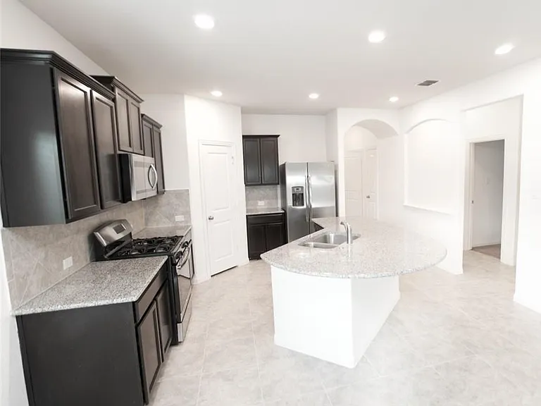 361 Shale Cir — Photo 5