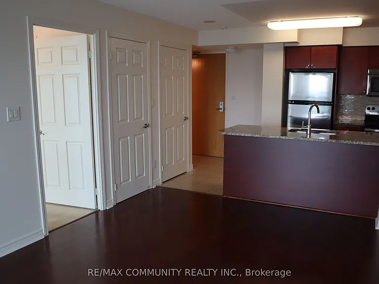 88 Grangeway Ave #2207 — Photo 12