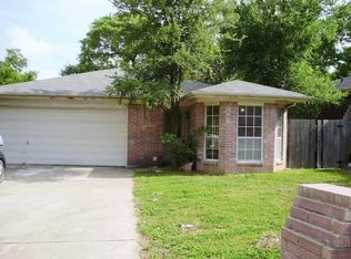 1215 Glen Creek Dr, Mansfield, TX 76063