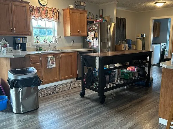 6248 Bellevue Rd, Eaton Rapids, MI 48827