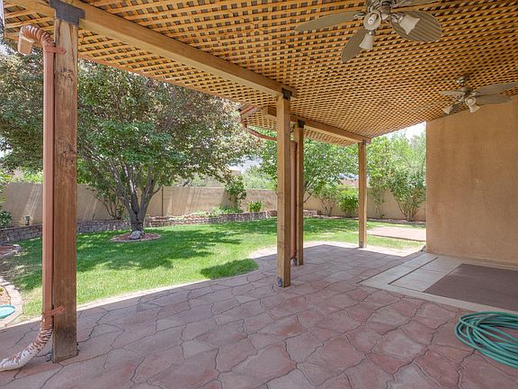 2nd image of 7704 Calle Meseta NE
