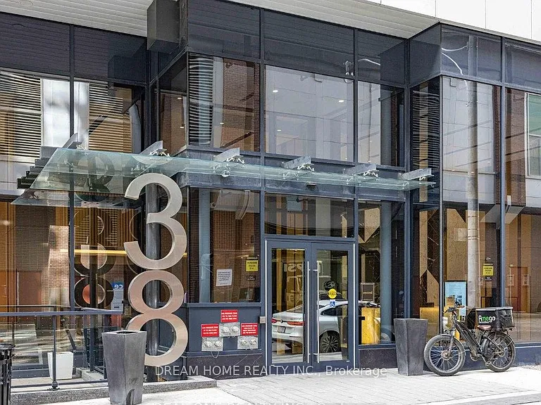 38 Widmer St #1810 — Photo 1