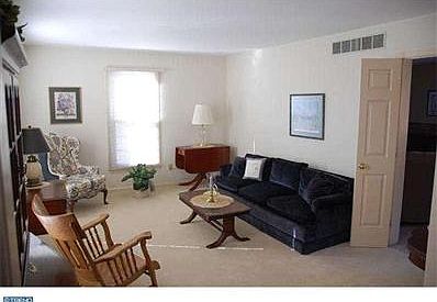 4th image of 119 Heather Hill Dr