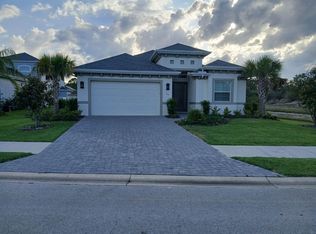 83 N Lakewalk Dr, Palm Coast, FL 32137