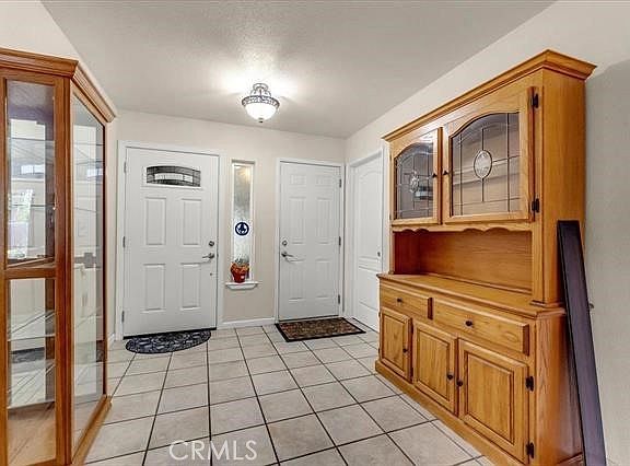 5th image of 340 Christina Dr