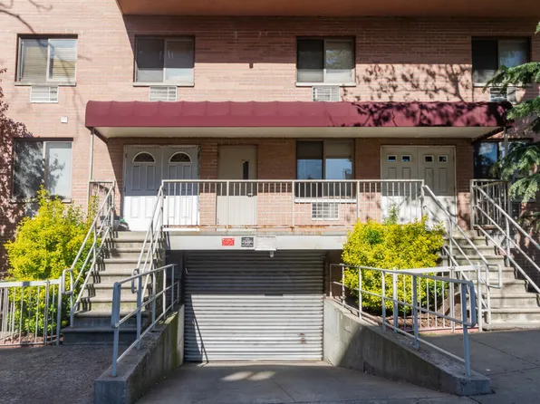 118-82 Metropolitan Avenue image 3 of 35