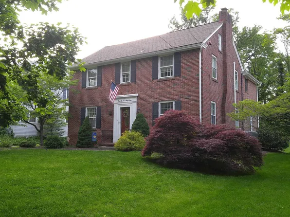 149 Kready Ave, Millersville, PA 17551