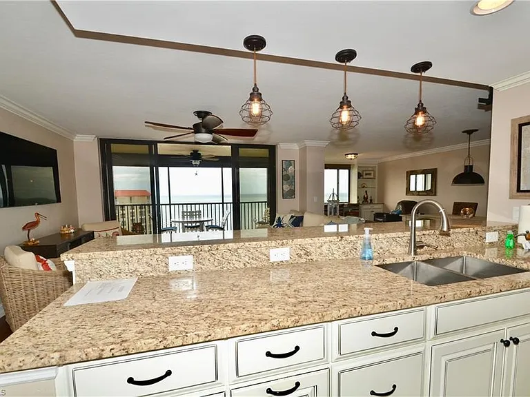 10851 Gulf Shore Dr #1402 — Photo 6