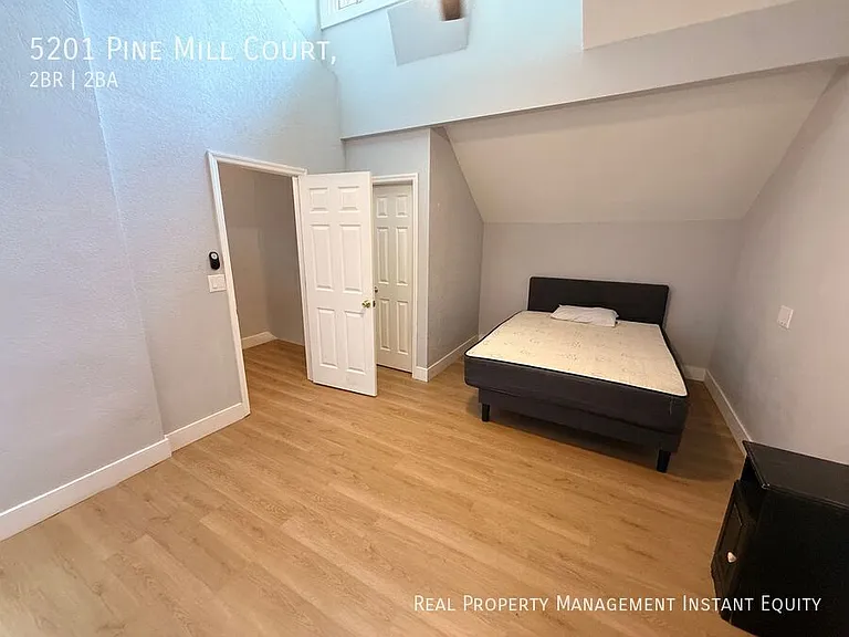 5201 Pine Mill Ct — Photo 16