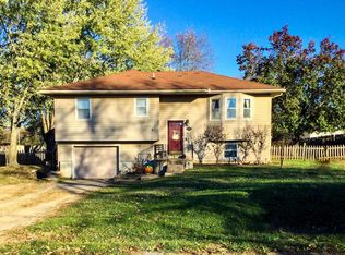 6391 McVey Rd, Sedalia, MO 65301