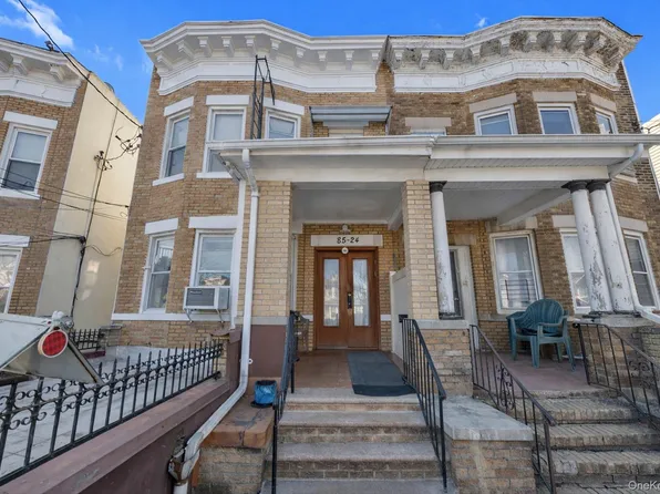 85-85 149th St, Flushing, NY 11355