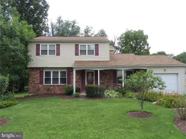 515 Hemingway Dr, Hockessin, DE 19707