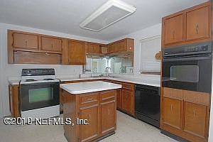 2nd image of 130 Meadowbrook Dr