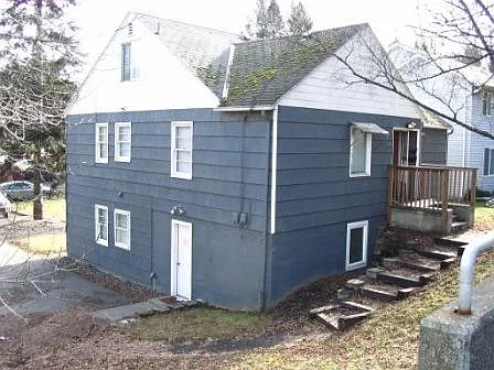 1110 NE B St — Photo 11