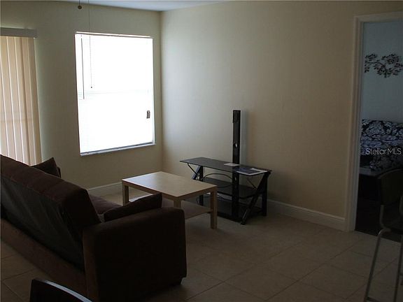 3rd image of 4704 Walden Cir #12