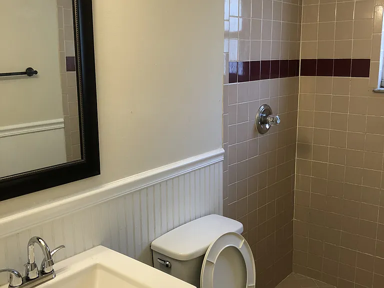 3513 E Emma St — Photo 6