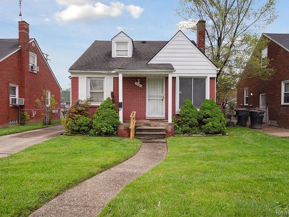 1st image of 11908 Roxbury St