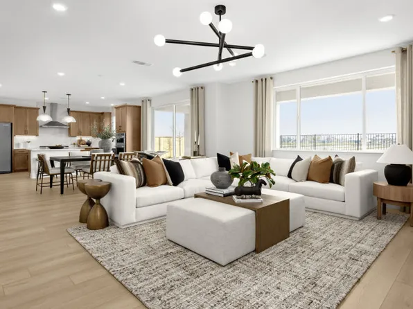 327 Hemingway Ln, Discovery Bay, CA 94505