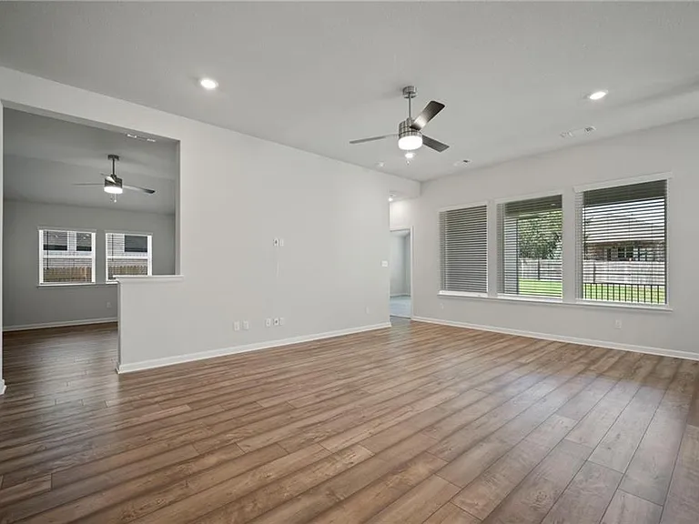 136 Osceola Dr — Photo 13