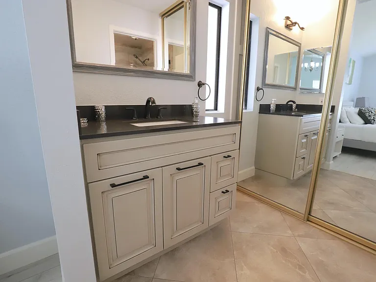 25225 York Cir — Photo 18