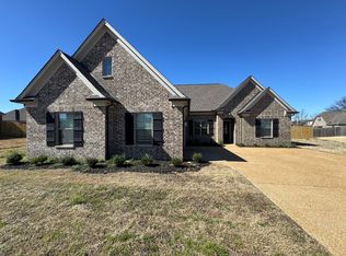 5505 Briardale Dr, Memphis, TN 38125