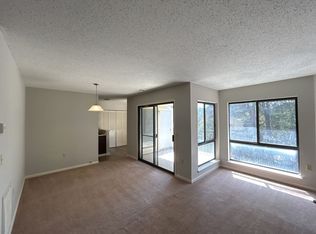 4804 Spring Lake Dr APT E, Charlotte, NC 28212