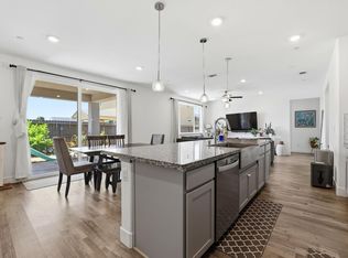 658 Nathaniel Ave, Galt, CA 95632