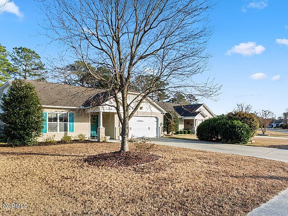 2nd image of 1306 Clancy Drive NE