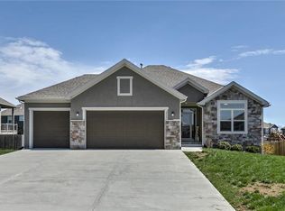 3725 N 153rd Ter, Basehor, KS 66007