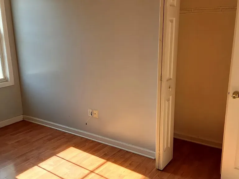 22 Redwood St #2 — Photo 5