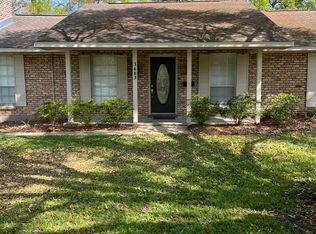 3687 Oak Hills St, Zachary, LA 70791