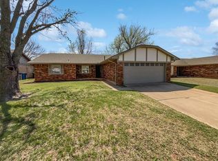 1504 Jupiter Cir, Edmond, OK 73003