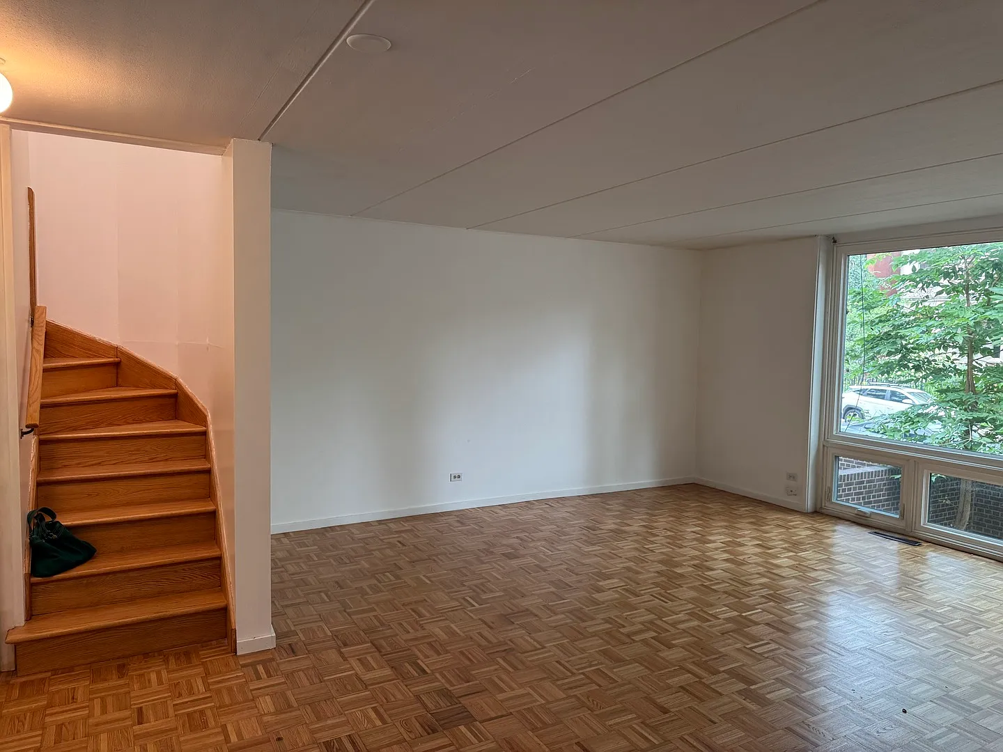 5 bed, 3.5 bath, 3100 sqft, $3,500 — Photo 4