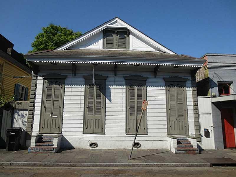 1st image of 938 Saint Ann St