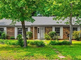 4 Manard Ct, Greensboro, NC 27407