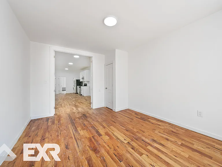 987 Lafayette Ave #1B — Photo 11