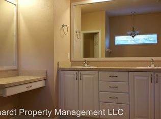 8055 SW 83rd Ter, Gainesville, FL 32608