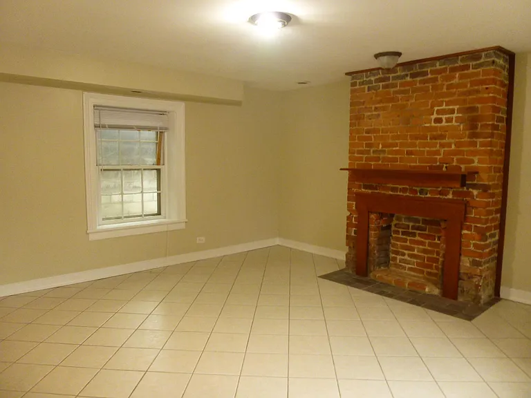 400 Ridge St #B — Photo 2