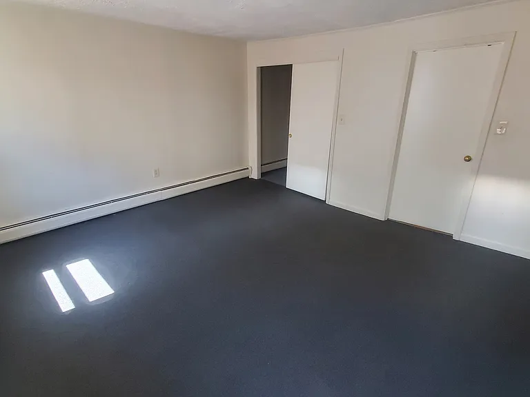 905 Main St #3 — Photo 6