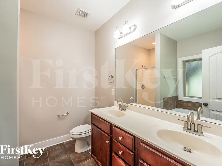 1016 Alford Ave — Photo 9